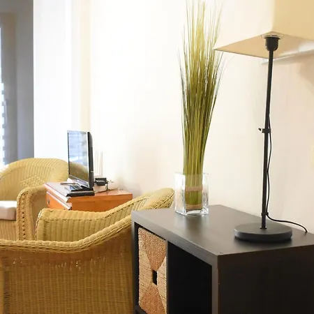 Encina's Home: Bonito De Dos Cerca Del Centro Historico Apartment